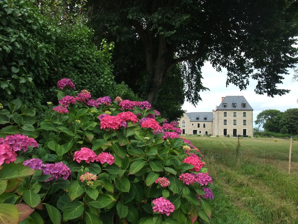 Manoir De Kergrec'H Hotel Plougrescant Bagian luar foto