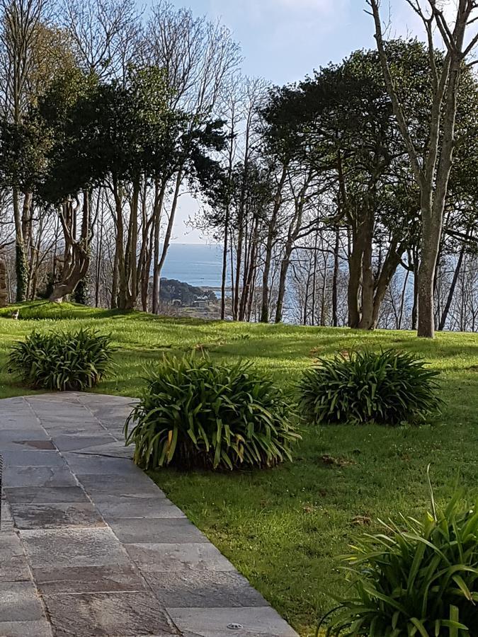 Manoir De Kergrec'H Hotel Plougrescant Bagian luar foto