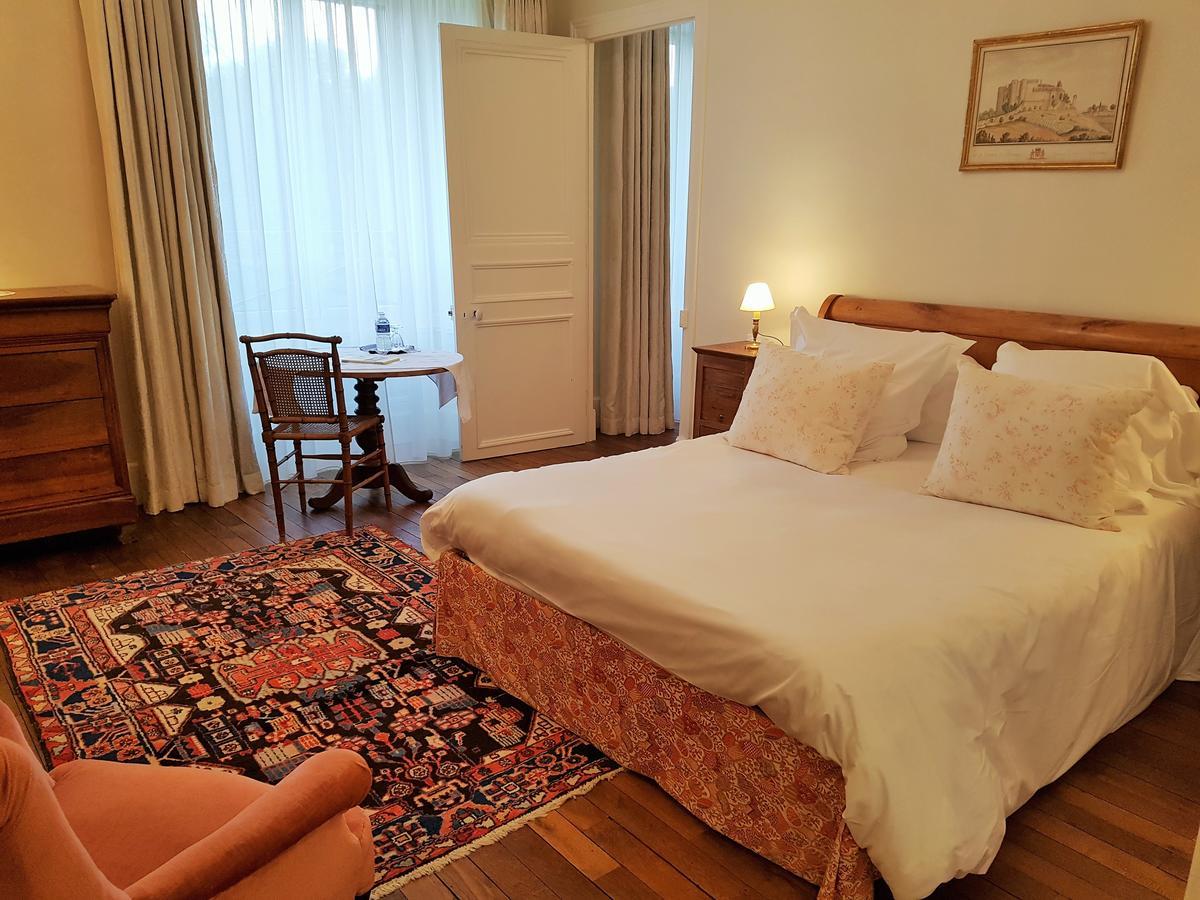Manoir De Kergrec'H Hotel Plougrescant Bagian luar foto
